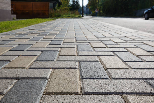 Best Professional Driveway Pavers  in Crestwood, KY